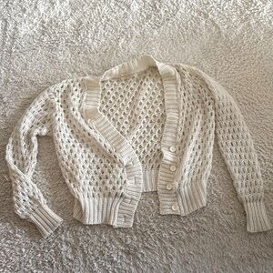 Small net sweater